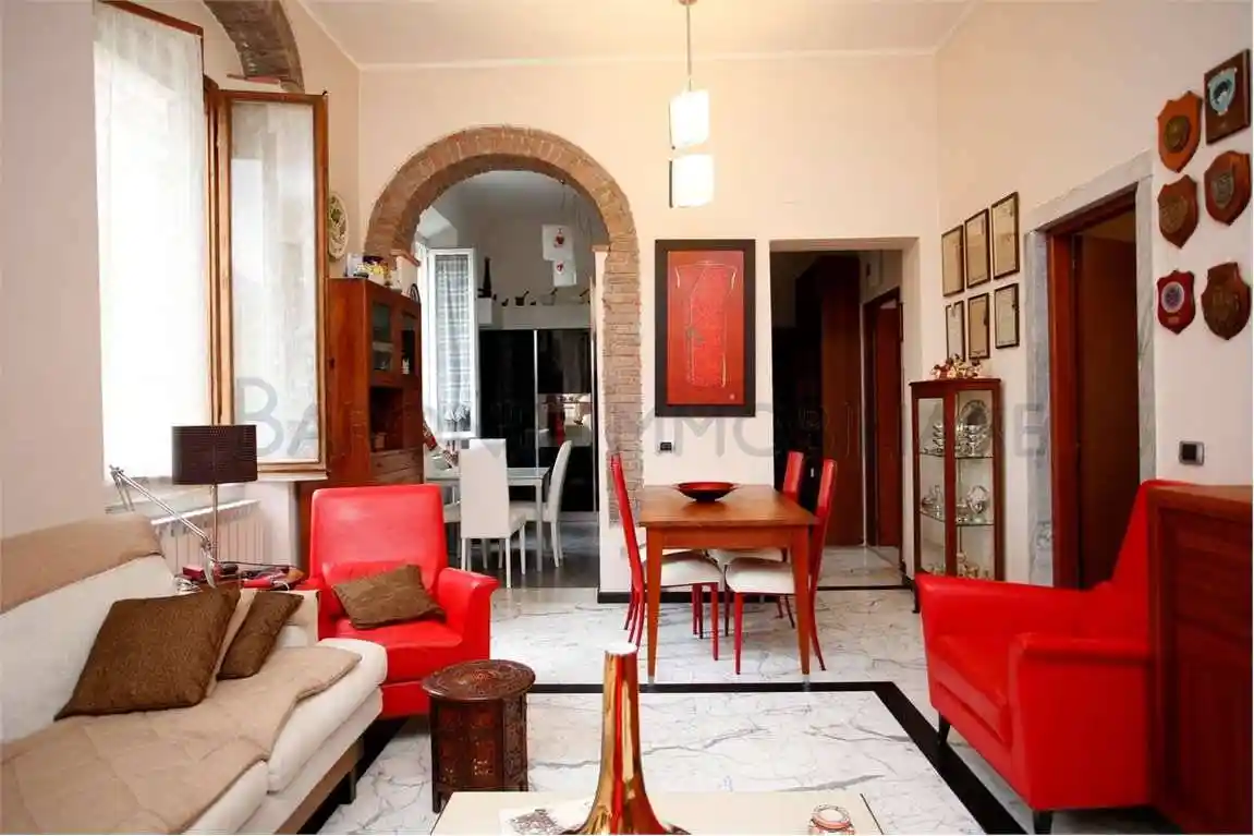 Appartamento in vendita a Carrara