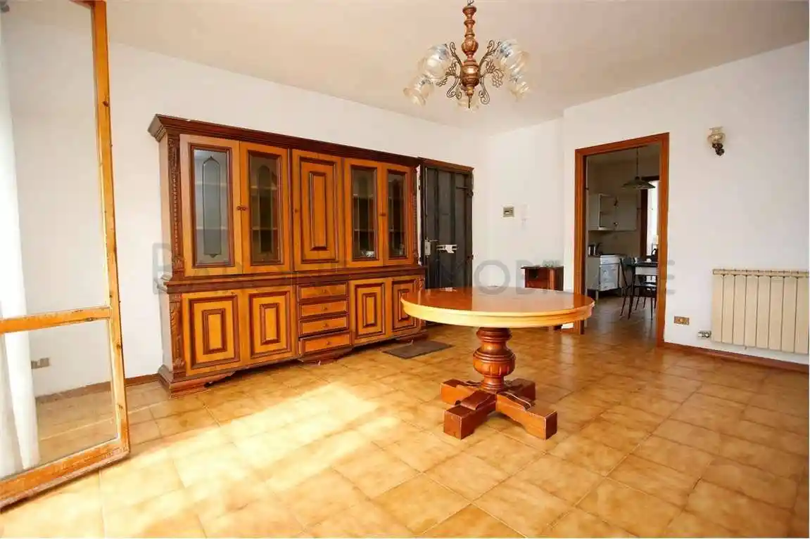 Appartamento in vendita a Massa