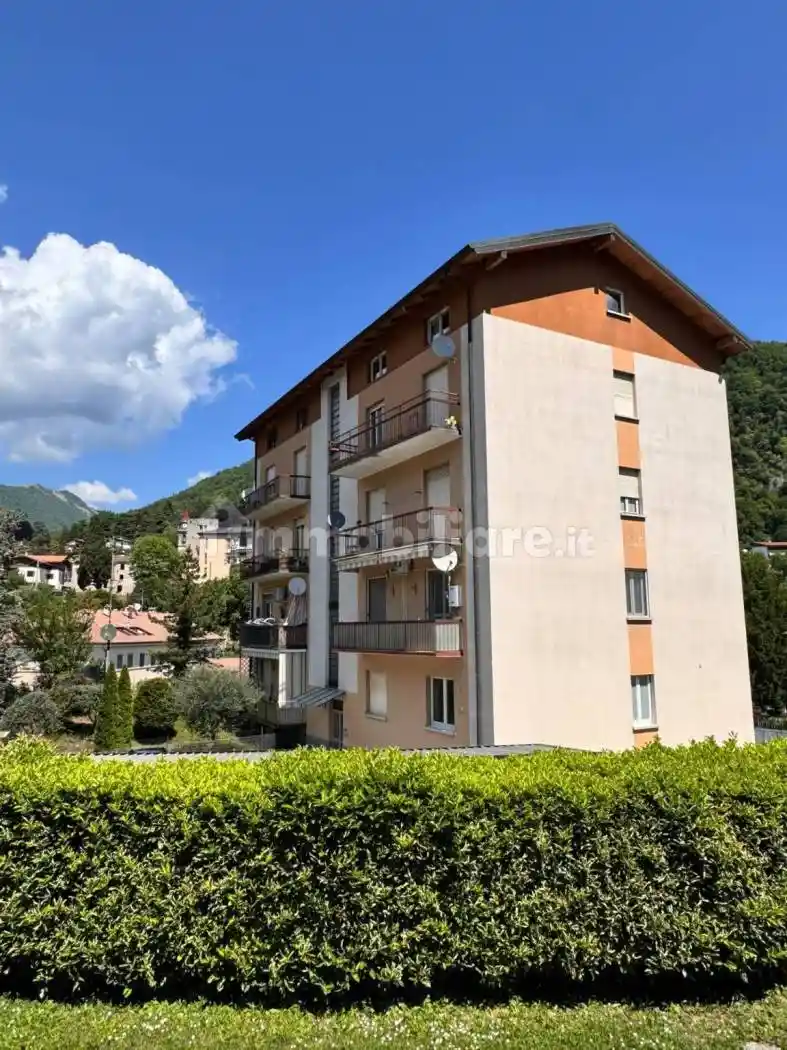 Appartamento in vendita a Asso