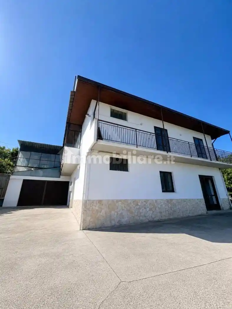 Villa in vendita a Avellino