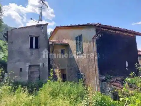 Villa in vendita a Gallicano