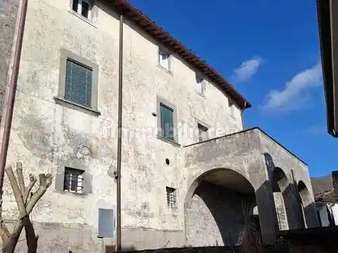 Villa in vendita a Pescaglia
