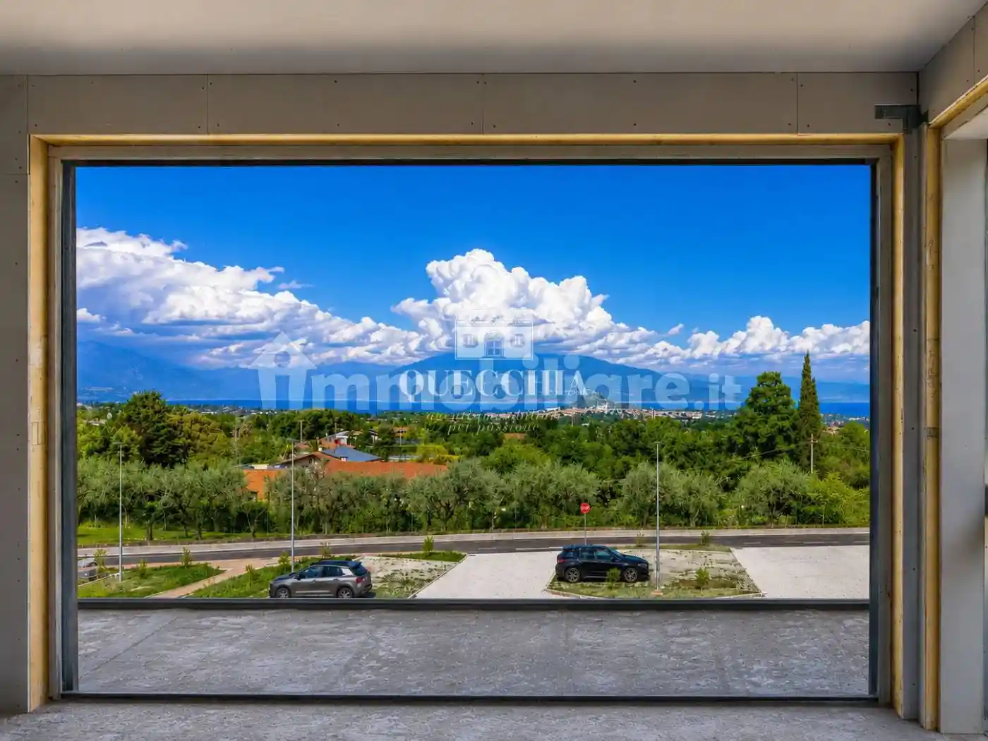 Villa in vendita a Soiano del Lago