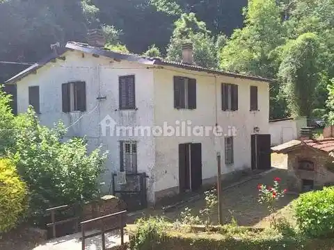 Rustico - Casale in vendita a Pescaglia