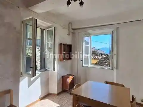 Villa in vendita a Borgo a Mozzano