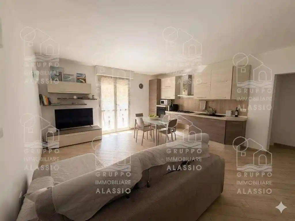 Appartamento in vendita a Albenga