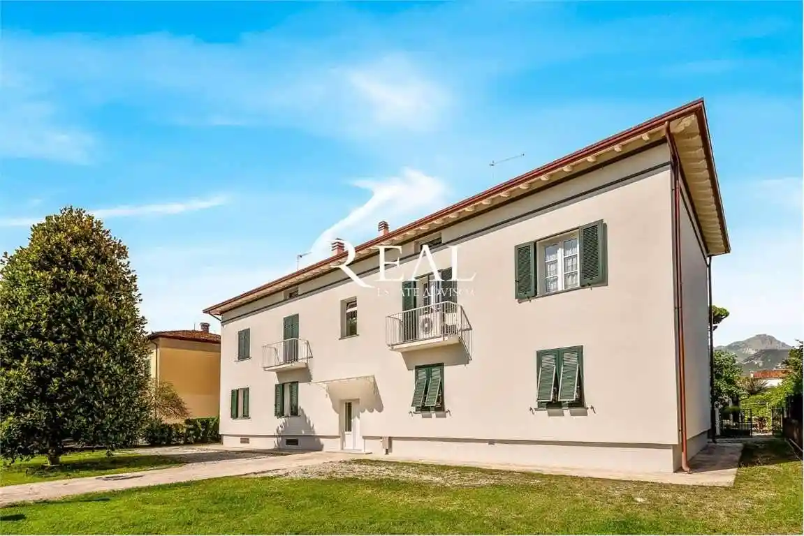 Appartamento in vendita a Forte dei Marmi