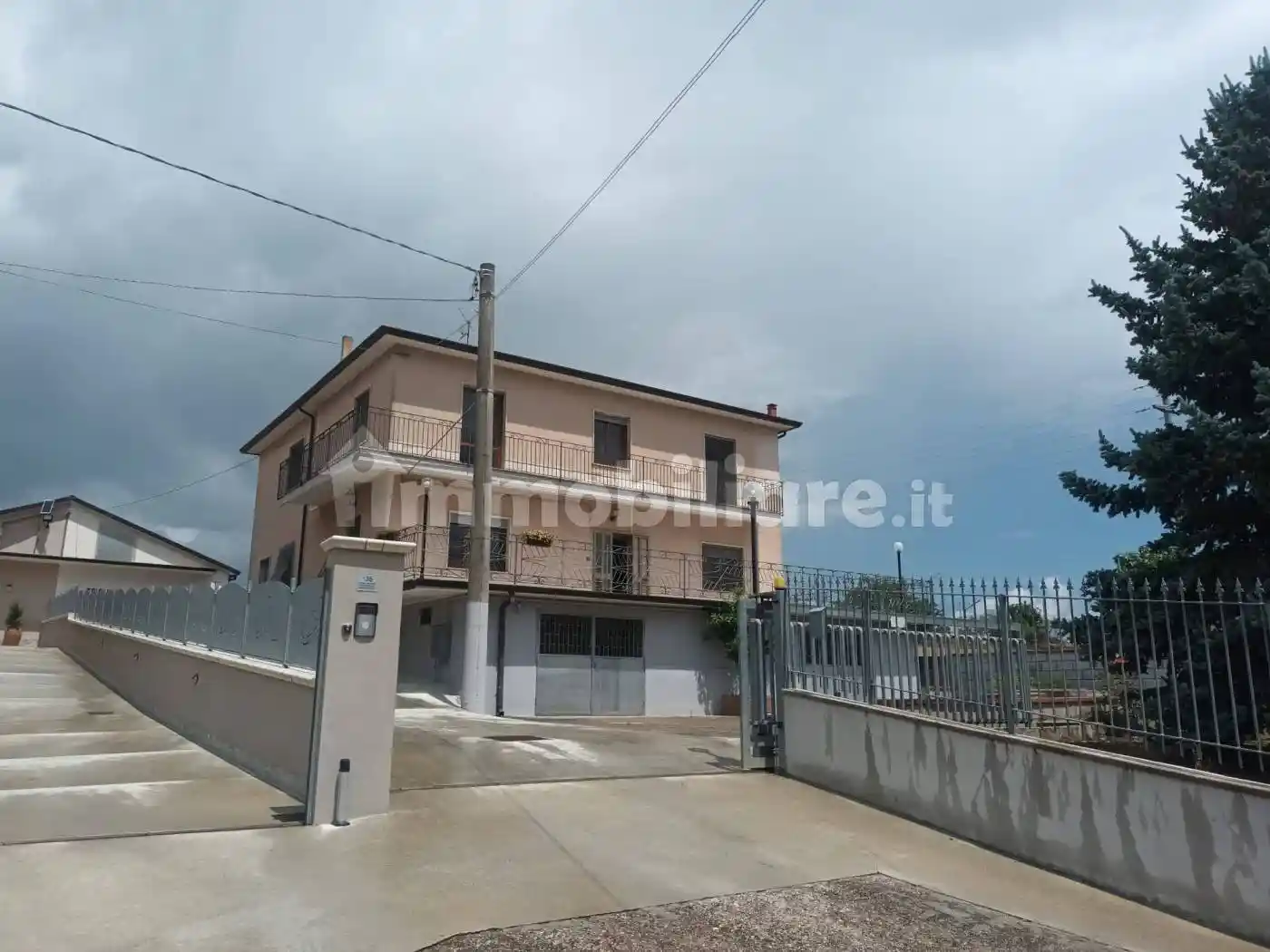 Villa in vendita a Paduli