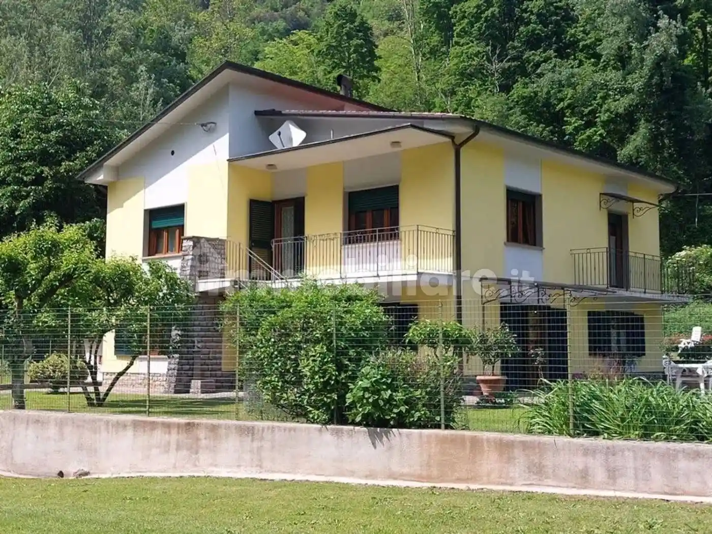 Villa in vendita a Bagni di Lucca