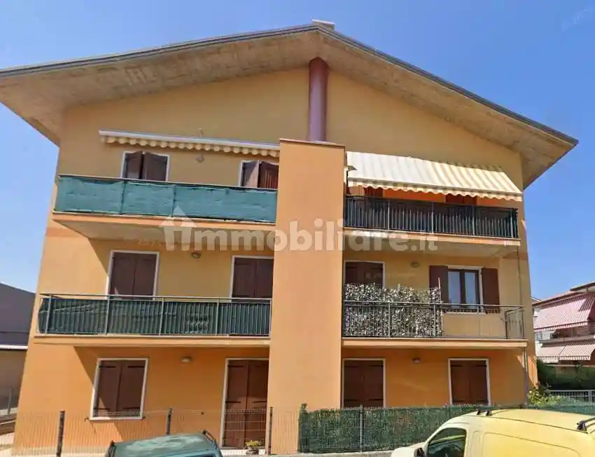 Appartamento in vendita a Lavagno
