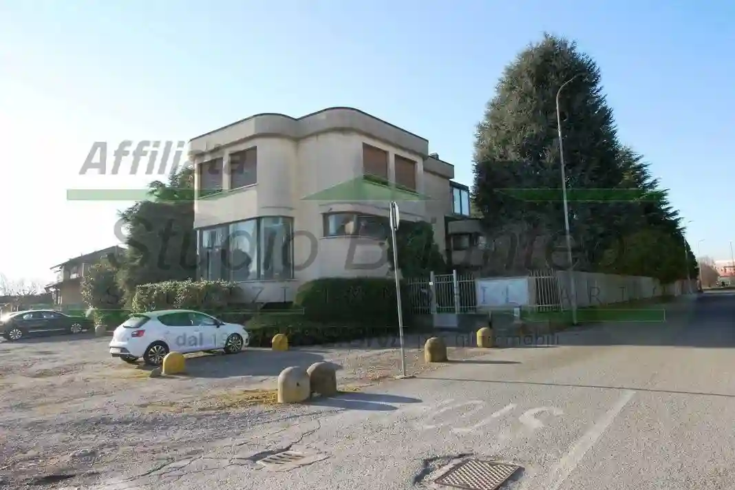 Palazzo - Edificio - foto 2