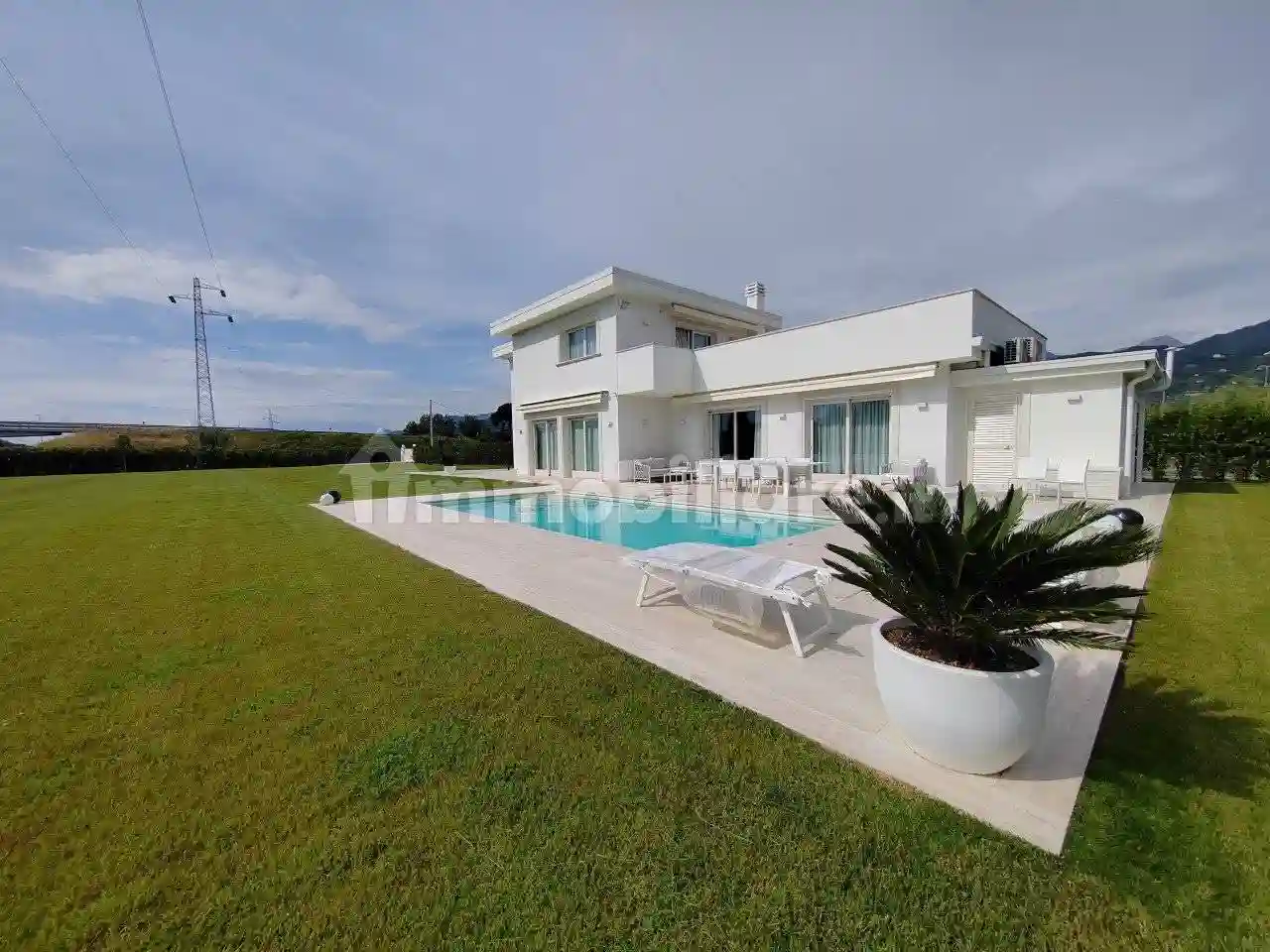 Villa - foto 3
