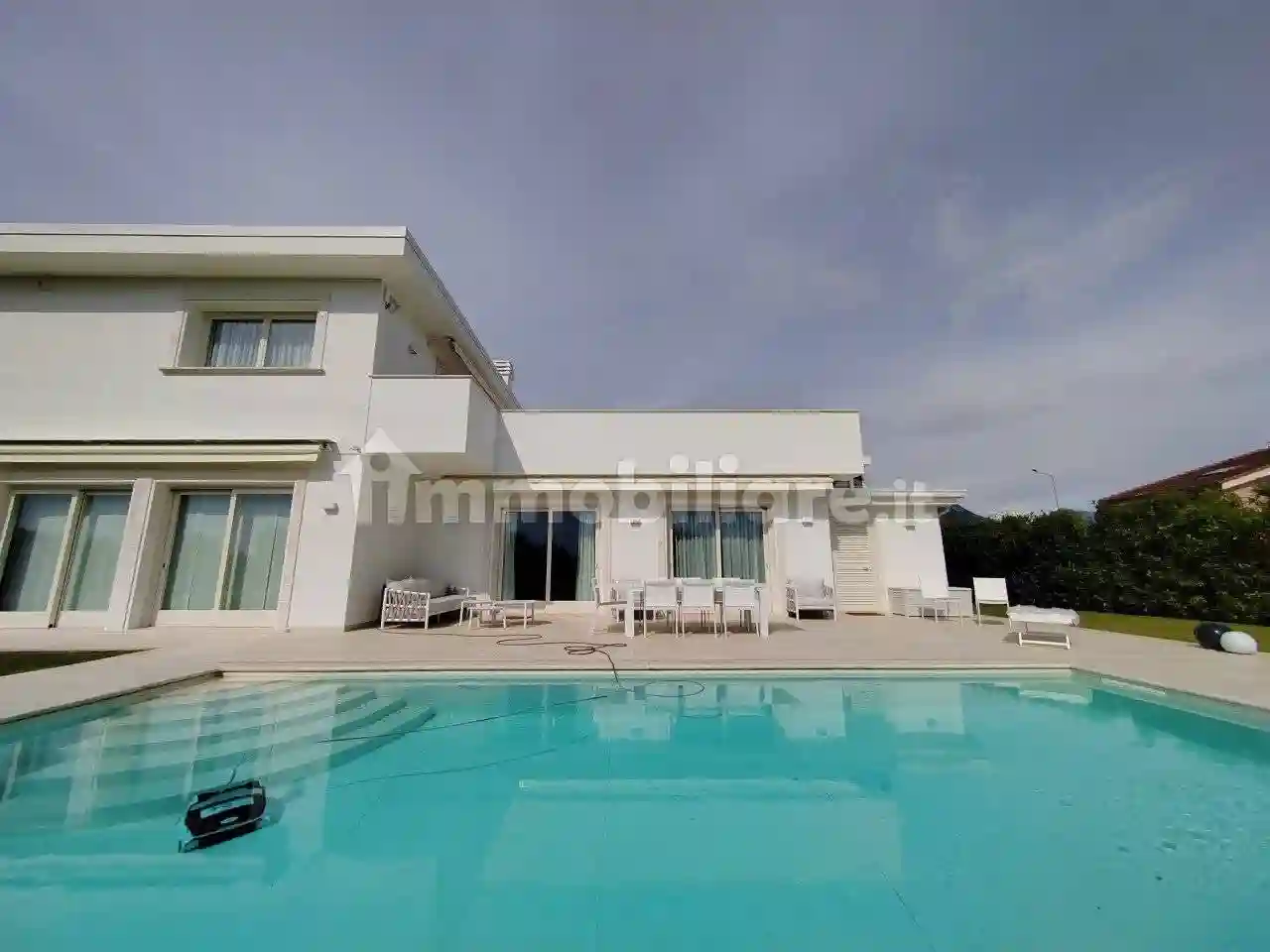 Villa - foto 5
