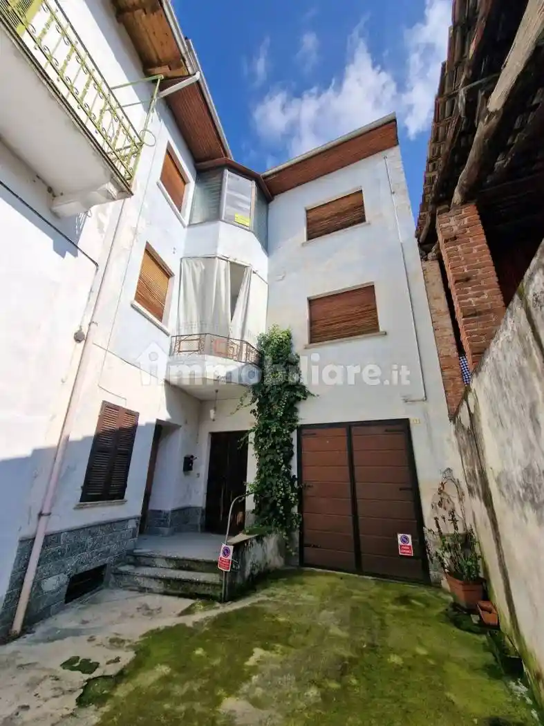 Villa in vendita a Romagnano Sesia