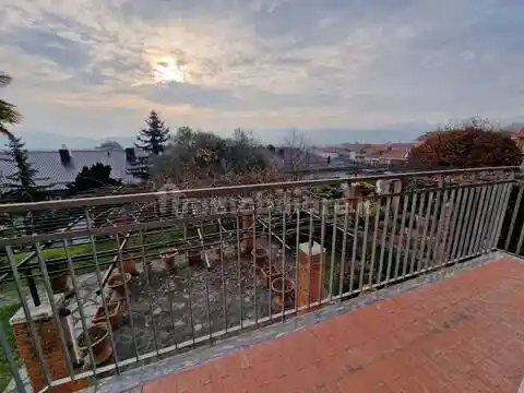Villa in vendita a Grignasco