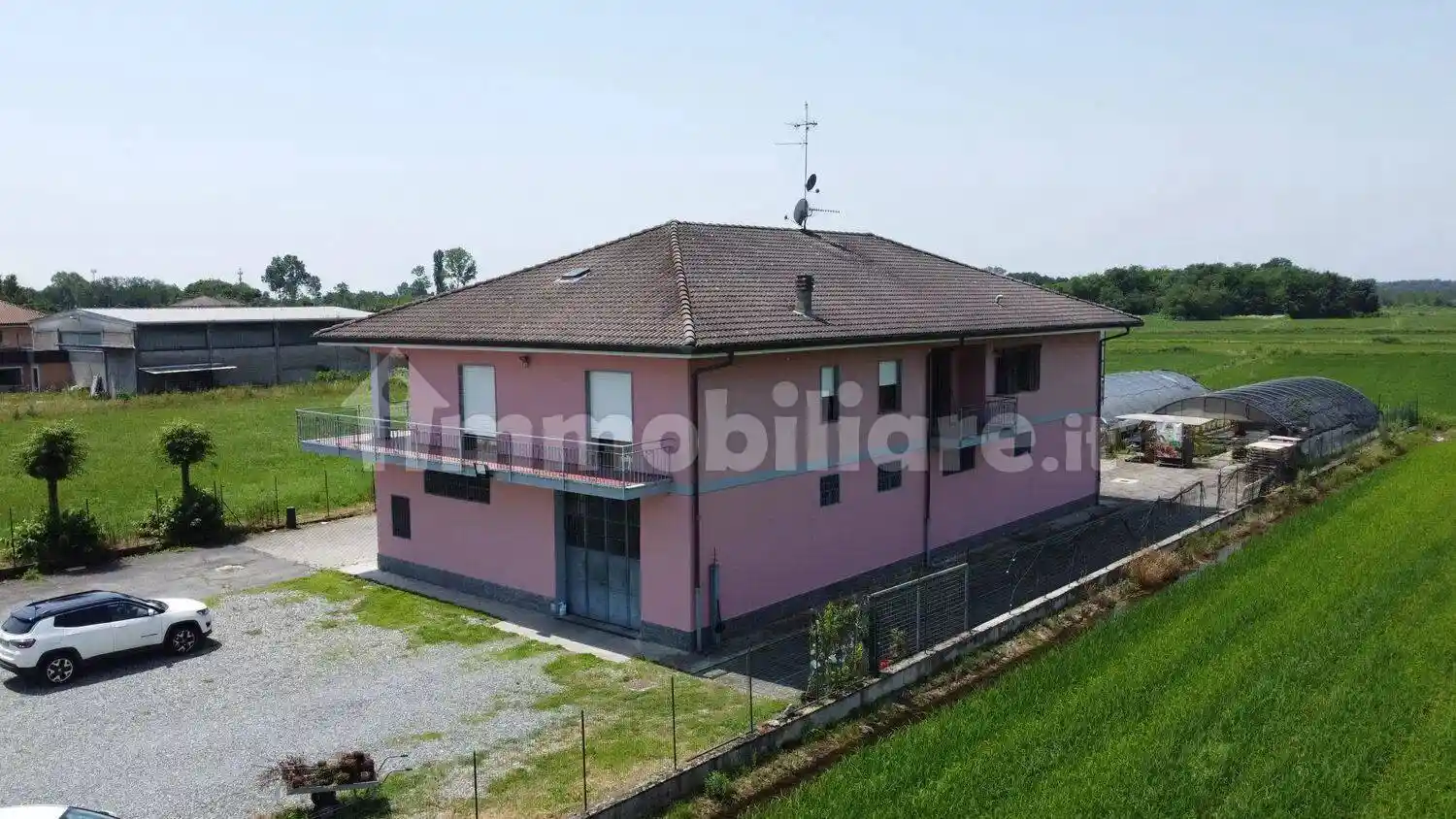 Villa in vendita a Lenta