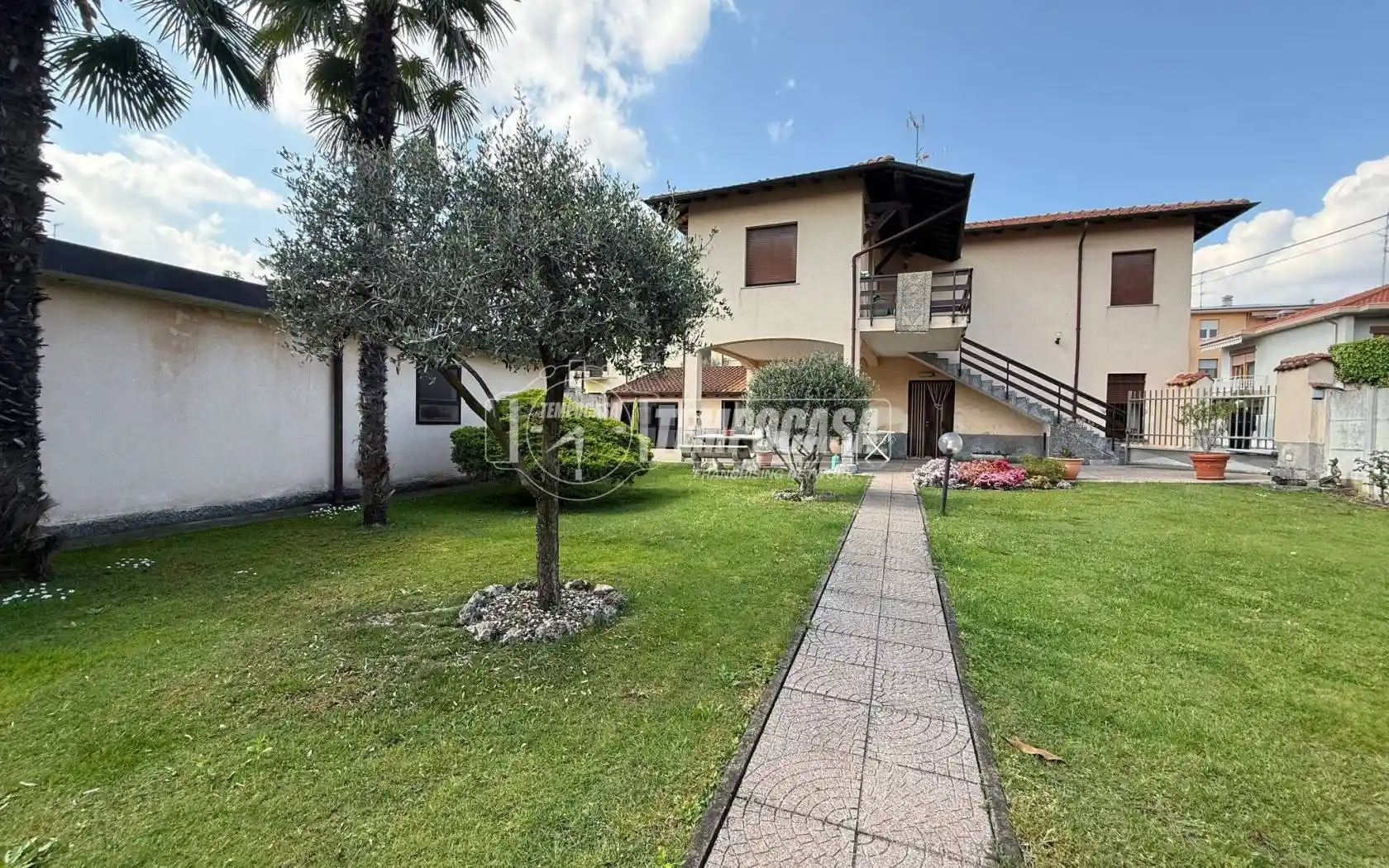 Casa indipendente in vendita a Villa Cortese