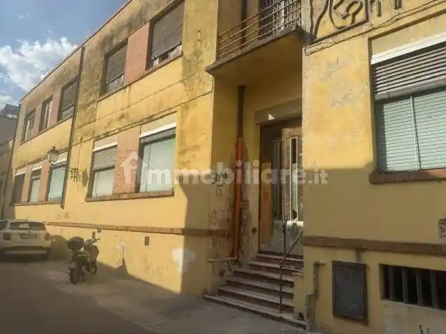 Palazzo - Edificio in vendita a Pisa