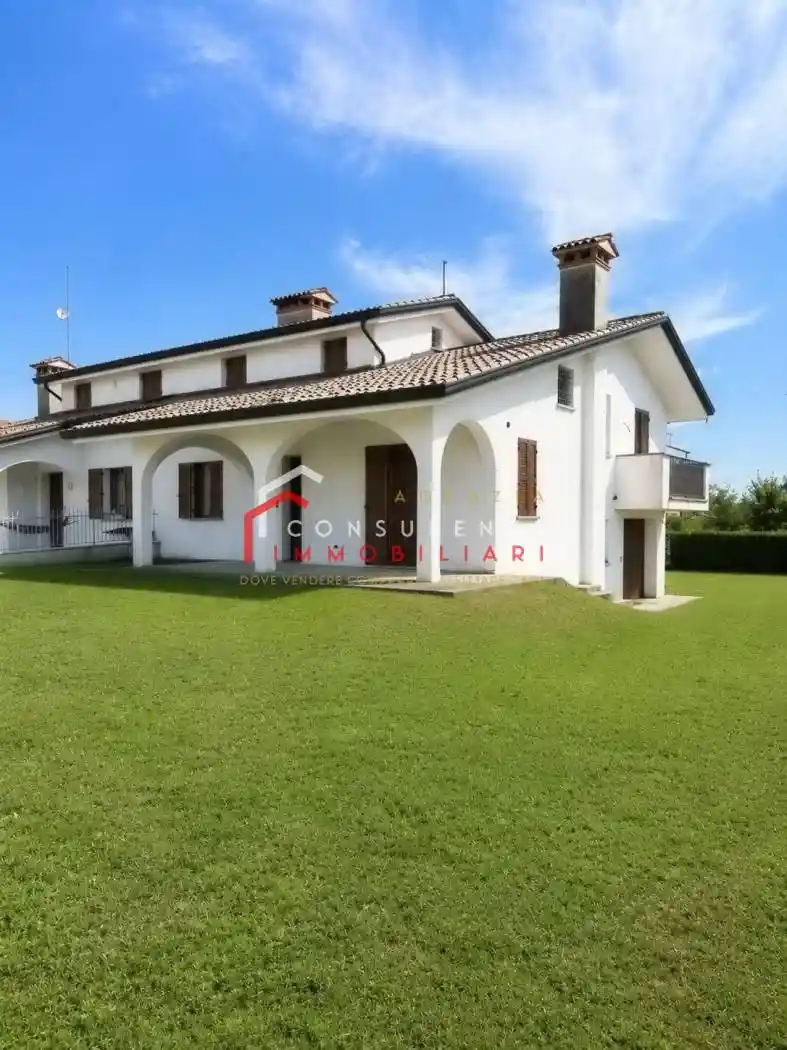 Villa in vendita a Ponzano Veneto