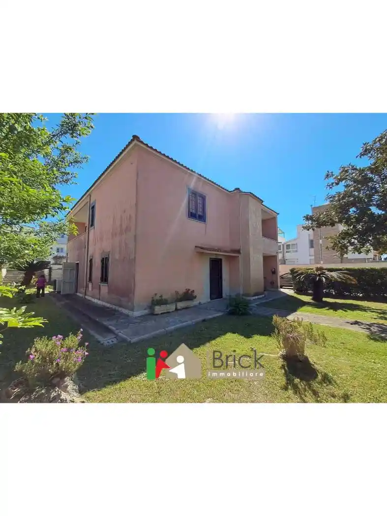 Villa in vendita a Anzio