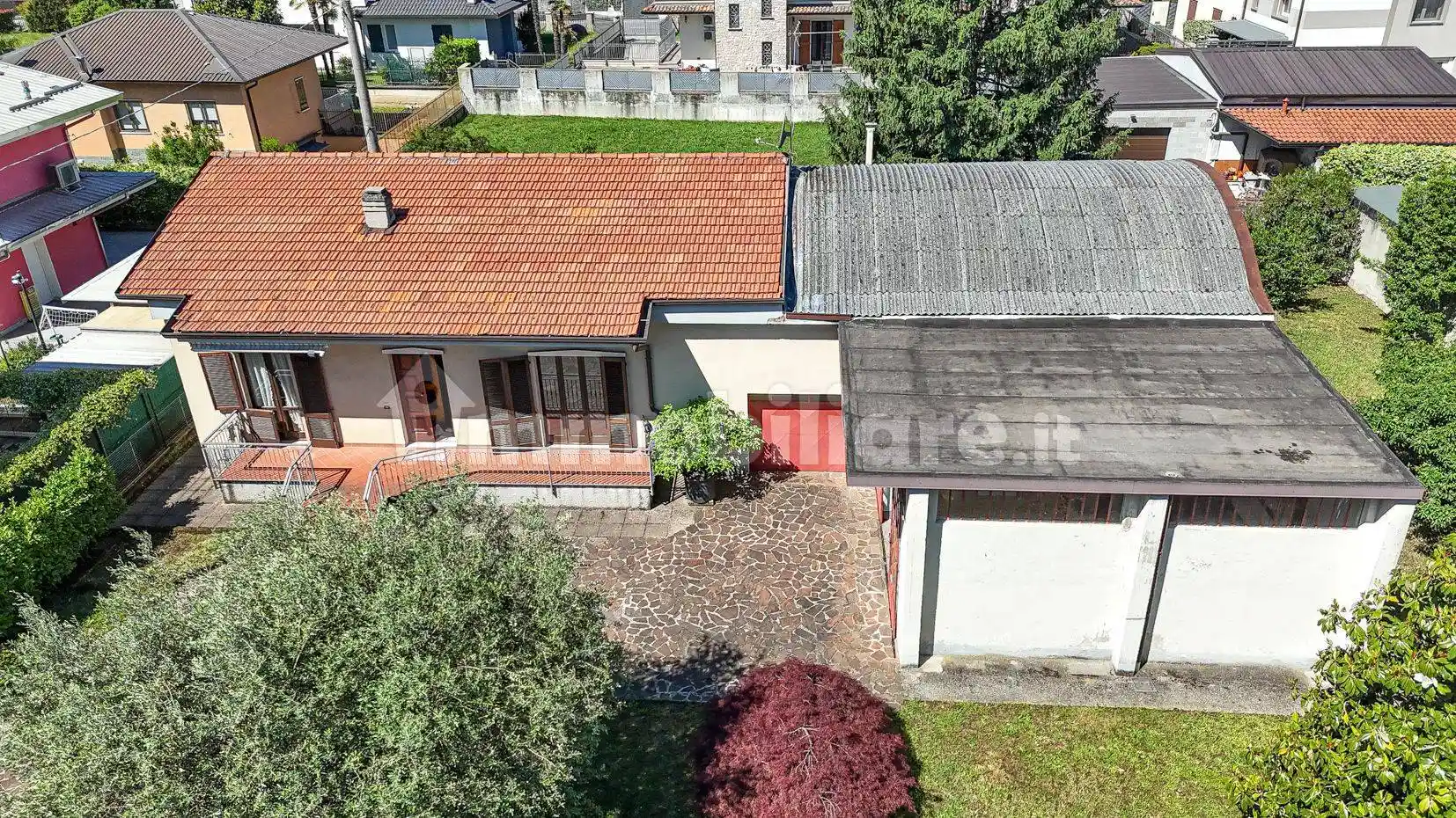 Villa in vendita a Brembate