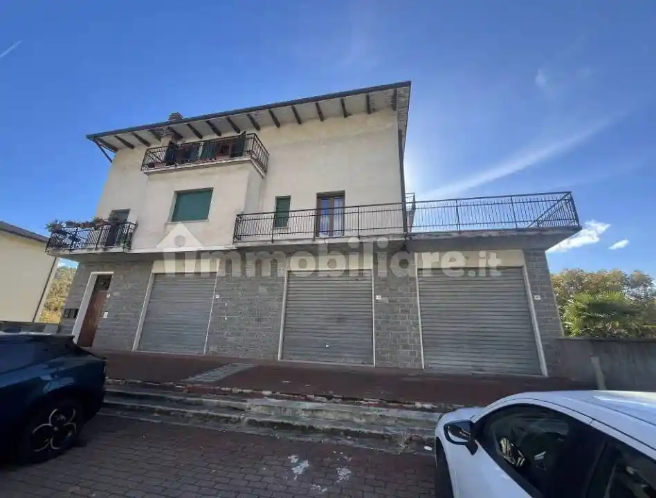 Appartamento in vendita a Gaggio Montano