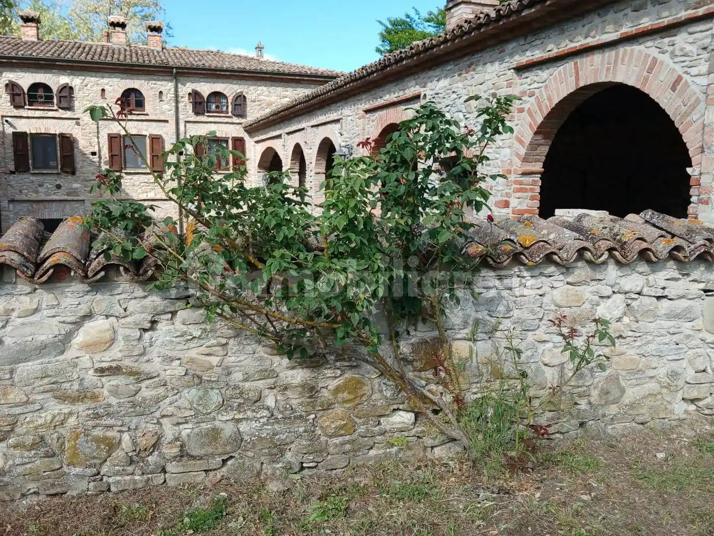 Rustico - Casale in vendita a Alta Val Tidone