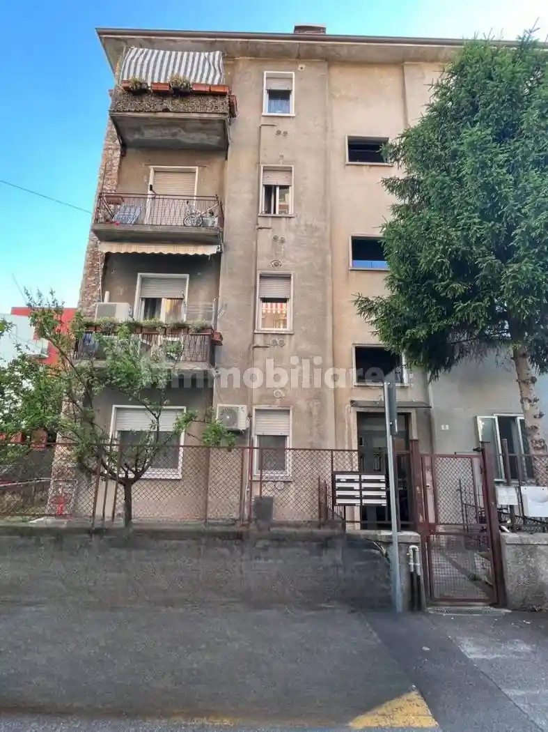 Appartamento in vendita a Verona
