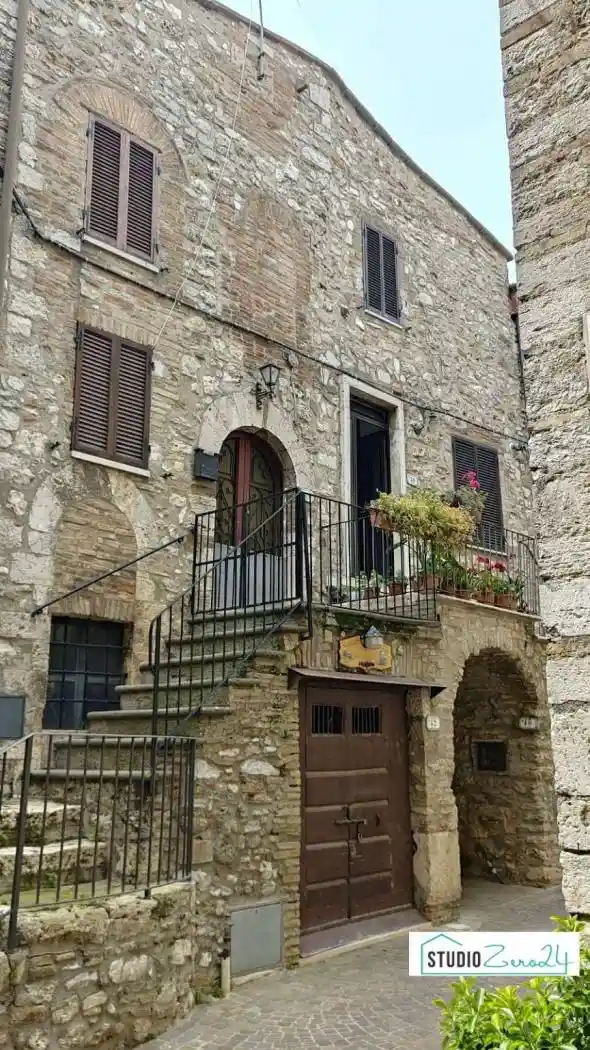 Appartamento in vendita a Montecchio