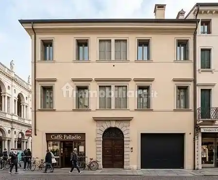 Casa indipendente in vendita a Vicenza