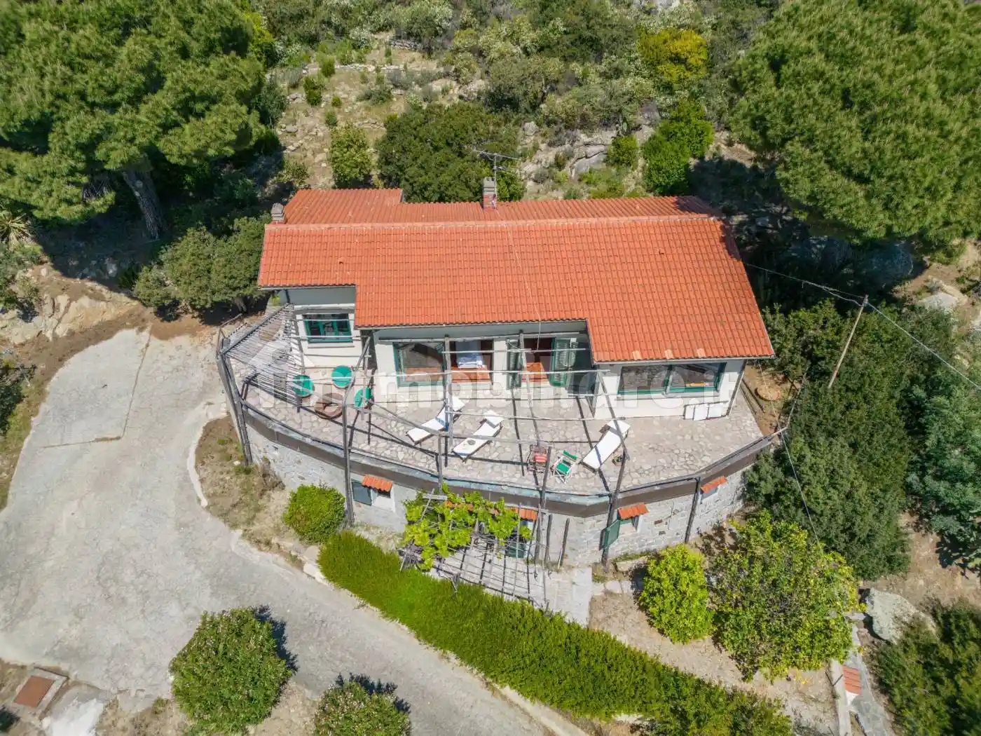 Villa in vendita a Campo nell'Elba