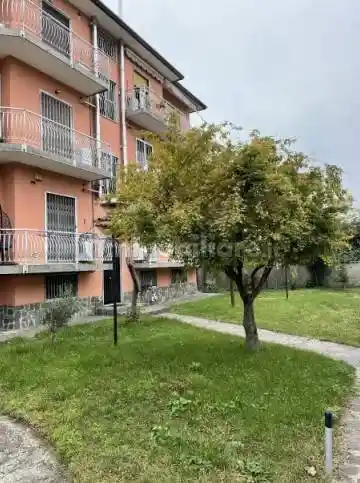 Appartamento in vendita a Pogliano Milanese
