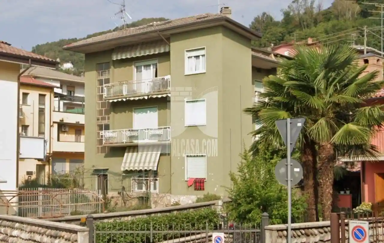 Appartamento in vendita a Nembro