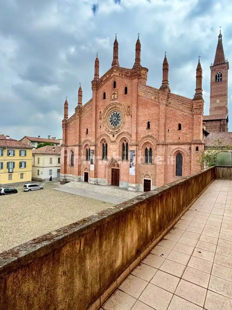 Appartamento in affitto a Pavia