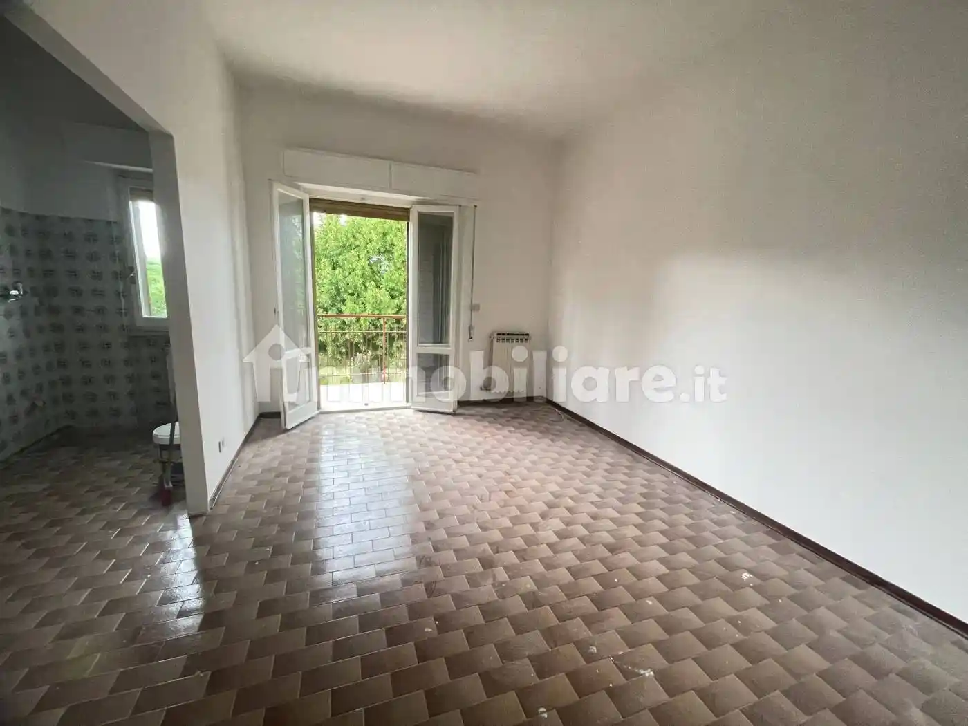 Appartamento in affitto a Jesi