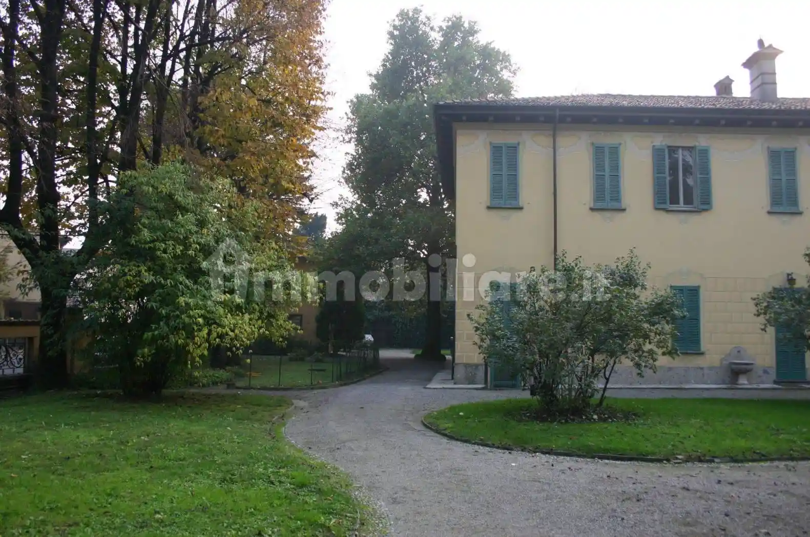 Appartamento in vendita a Besana in Brianza