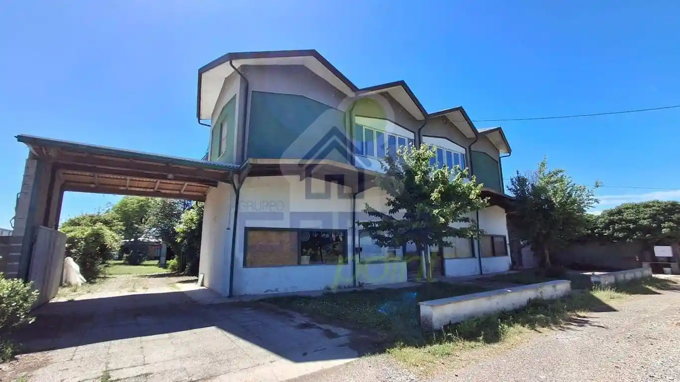 Villa in vendita a Maleo