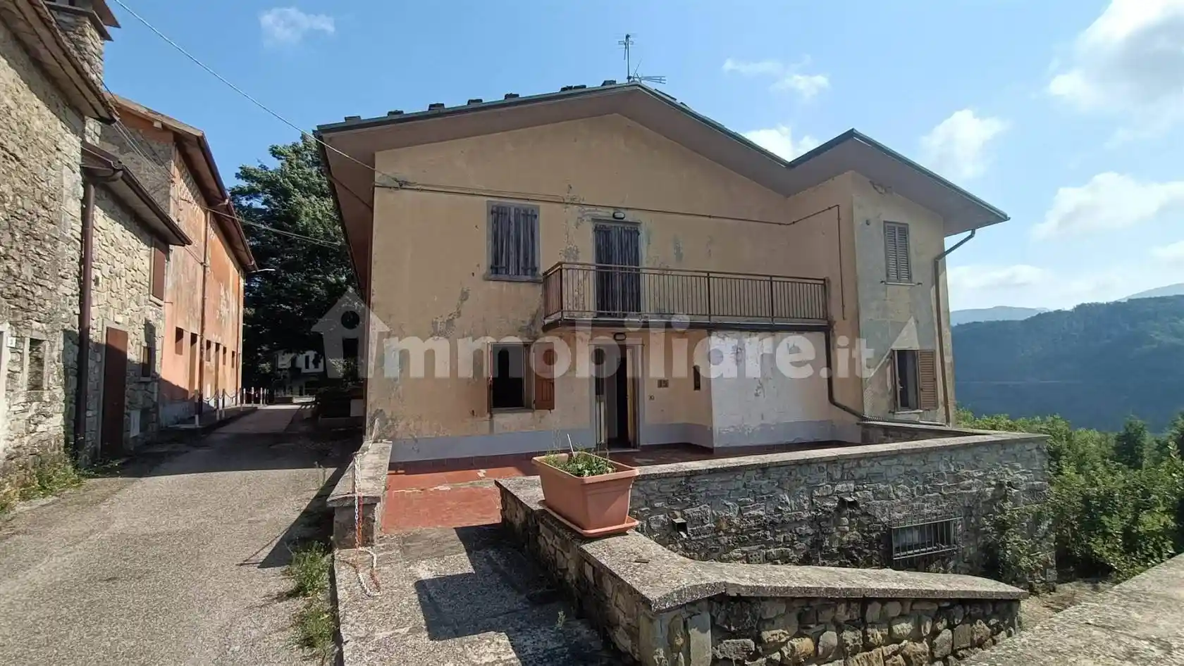 Casa indipendente in vendita a Castiglione dei Pepoli