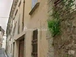 Palazzo - Stabile in vendita a Desenzano del Garda