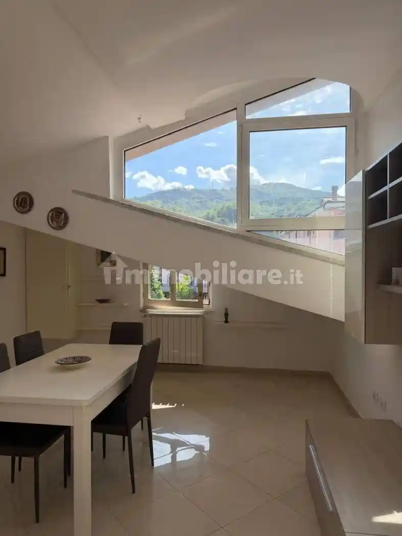 Attico - Mansarda in affitto a Aulla