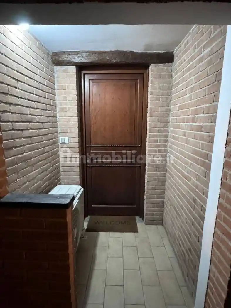 Casa indipendente in vendita a Mombaroccio