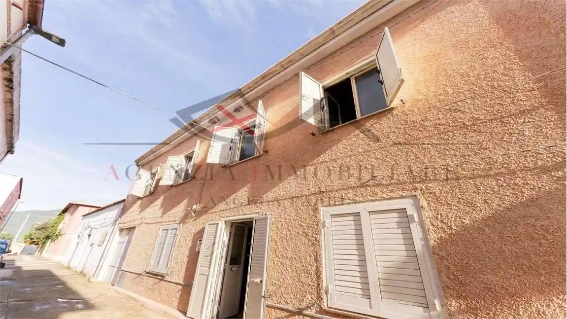Villetta a schiera in vendita a Torpè