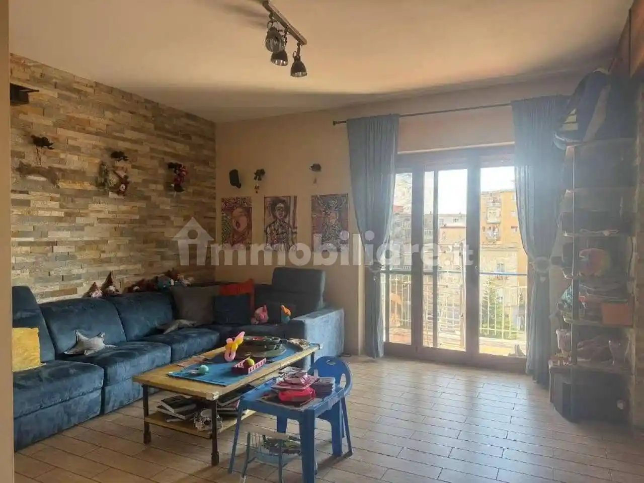 Appartamento in vendita a Napoli