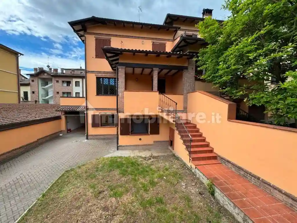 Villetta a schiera - foto 2
