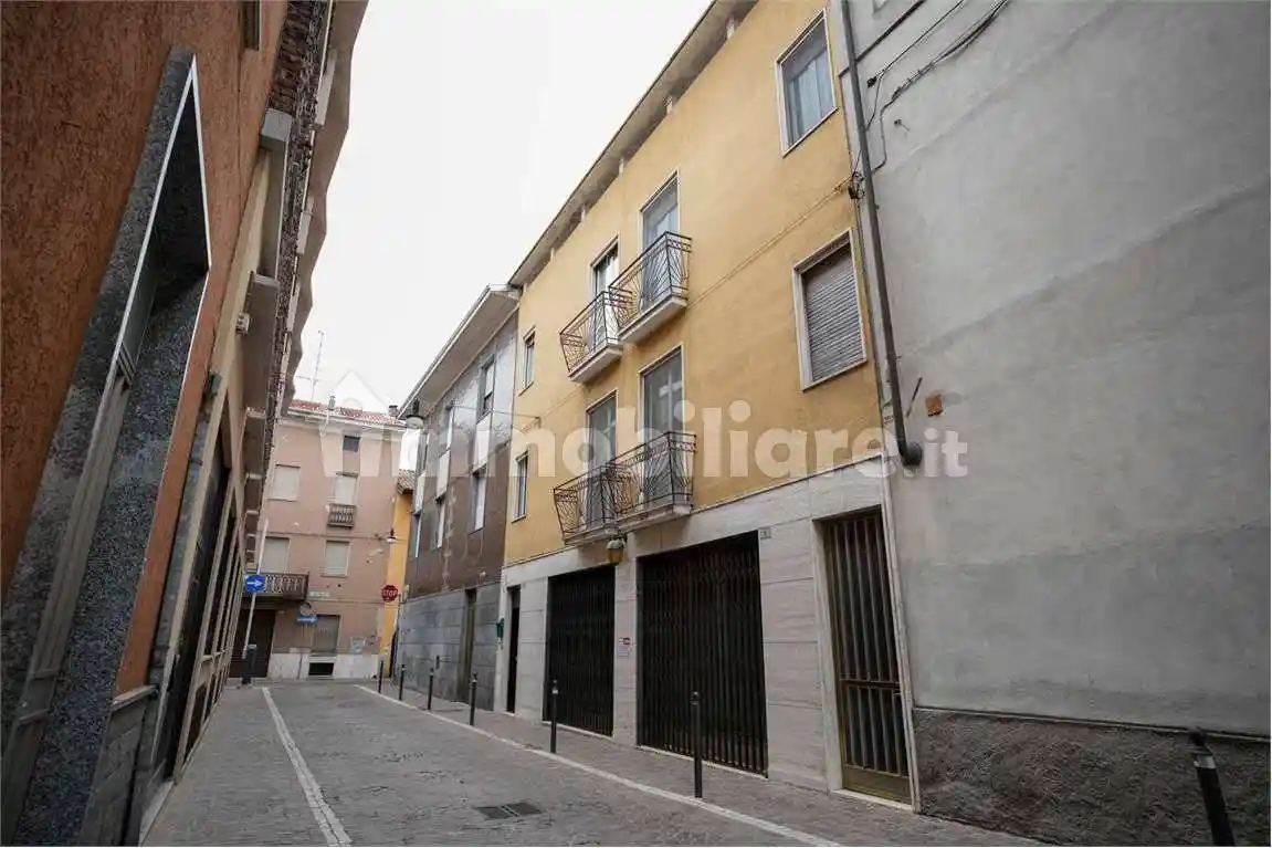 Appartamento in vendita a Galliate