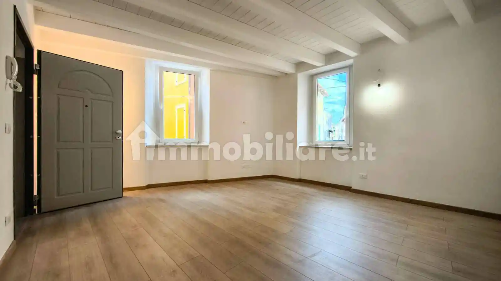 Appartamento in vendita a Toscolano-Maderno