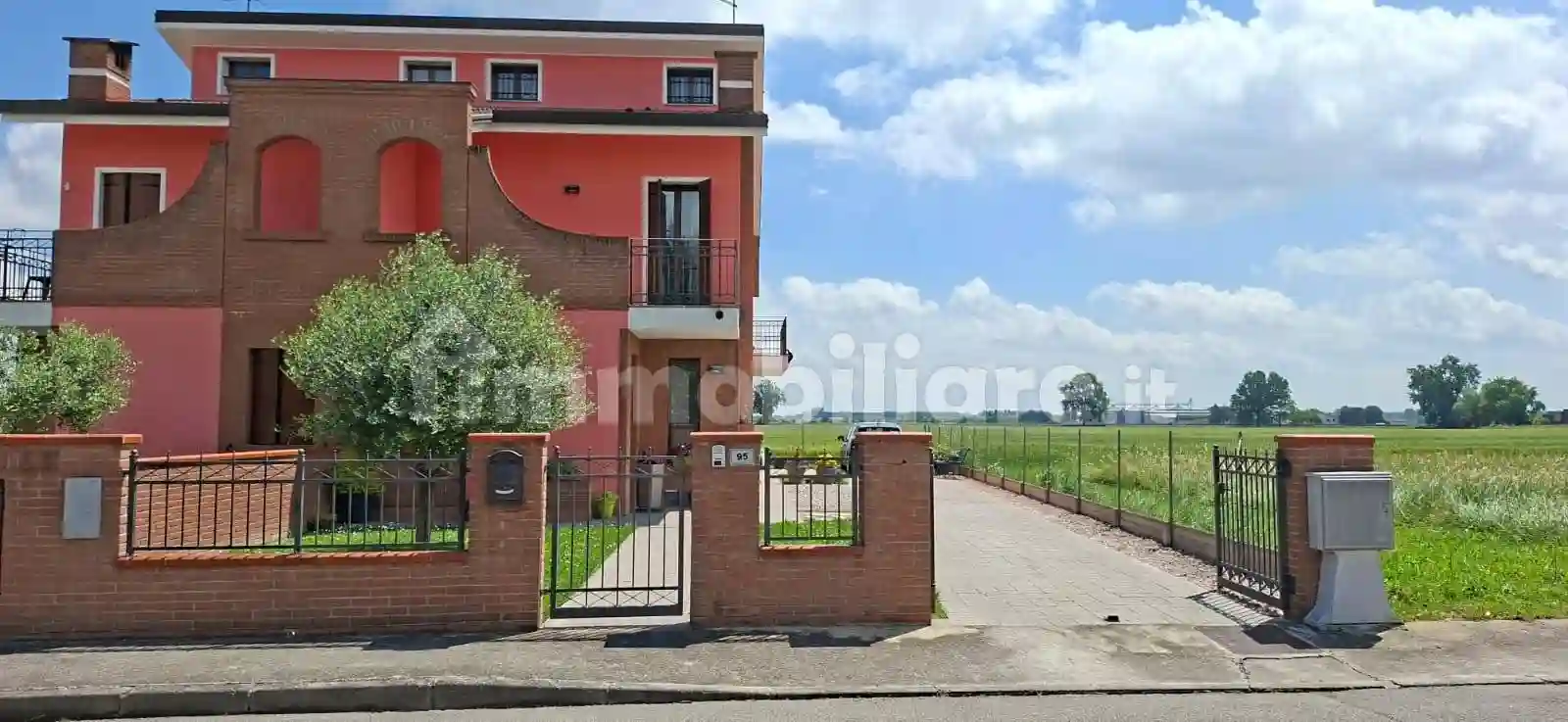 Villa - foto 3
