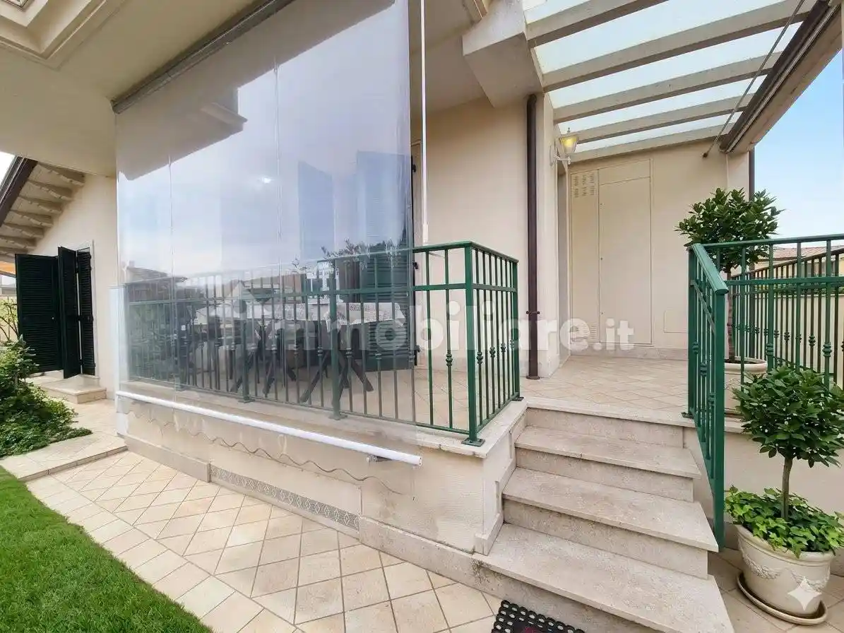 Appartamento in vendita a Carrara