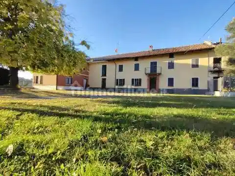 Rustico - Casale in vendita a Agliano Terme