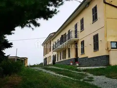 Rustico - Casale in vendita a Nizza Monferrato